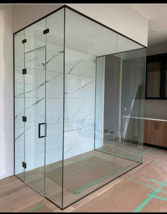 Frameless Glass Installation